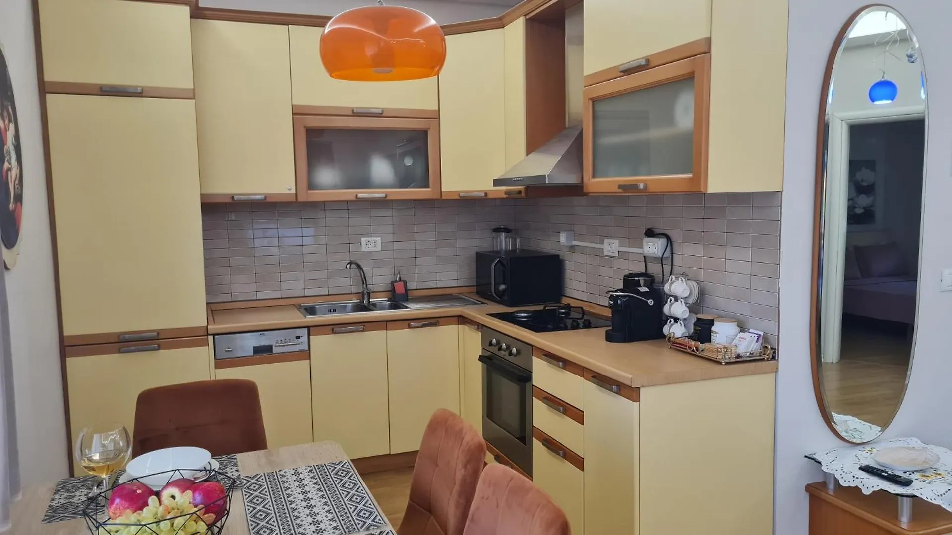 Sara-El Seaside Apartment Dıraç Arnavutluk